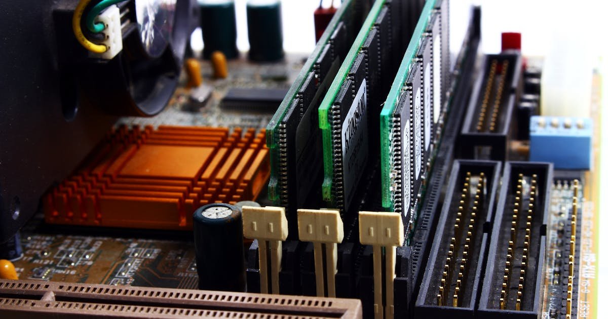 Ram Double Pin Dual-Channel RAM Explained — How It Works and Why It Matters — Computer ...
